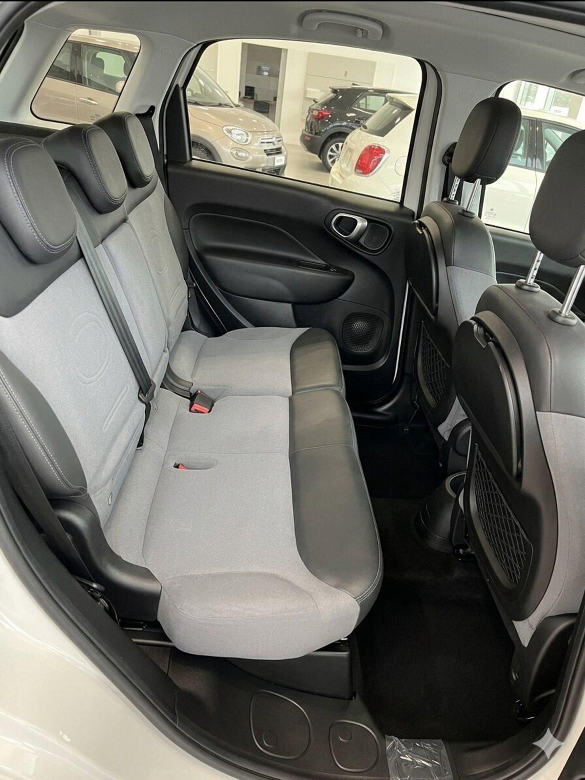 Fiat 500L 1.3 Multijet 85 CV Trekking (6)