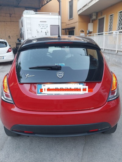 Lancia Ypsilon 1.2 69 CV 5 porte Platinum (6)
