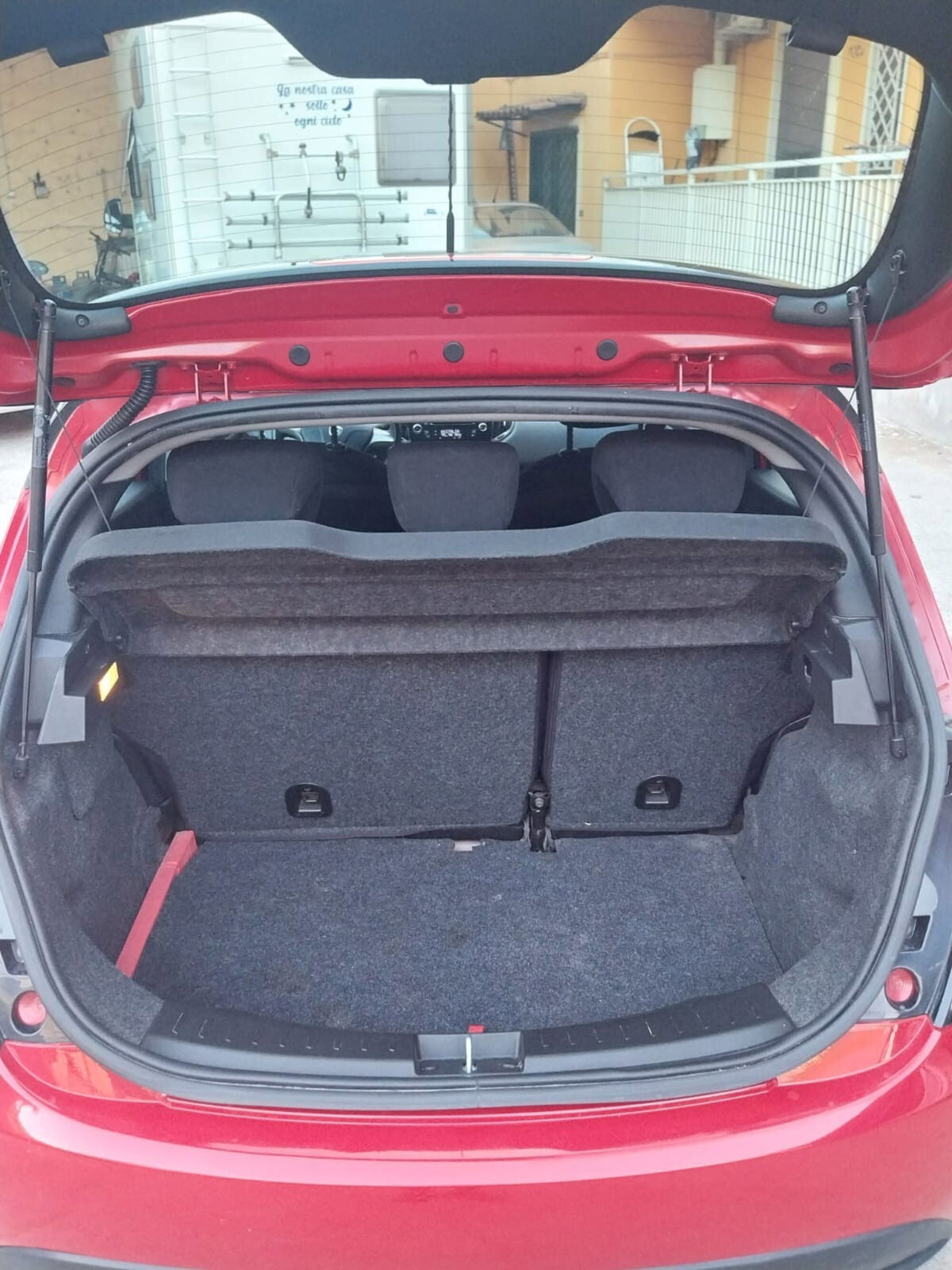 Lancia Ypsilon 1.2 69 CV 5 porte Platinum (9)