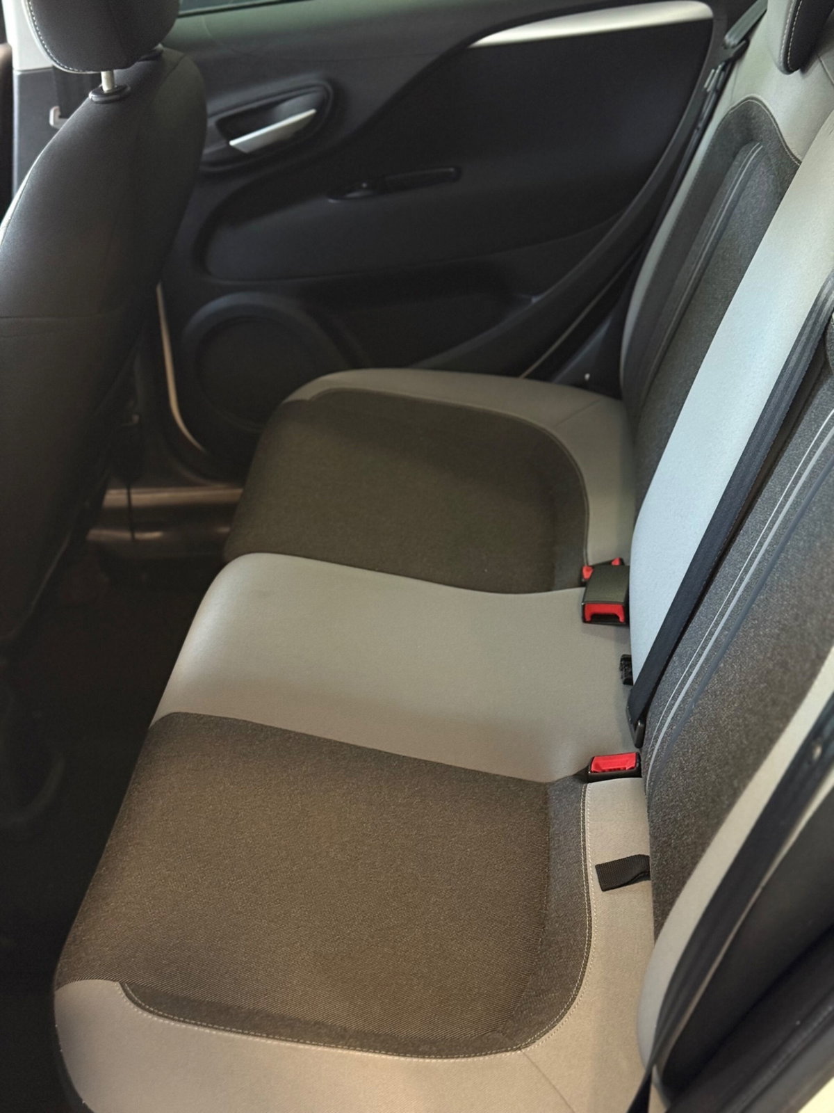 Fiat Punto 1.4 8V 5 porte Natural Power Pop (12)