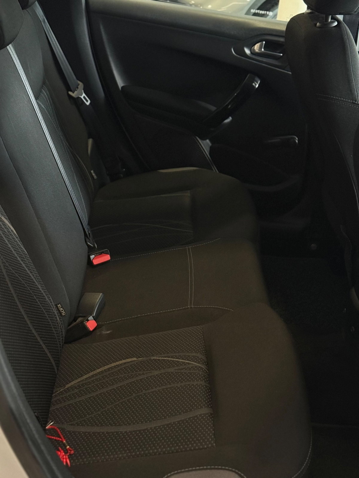 Peugeot 208 VTi 95 CV 5p. GPL Allure (13)