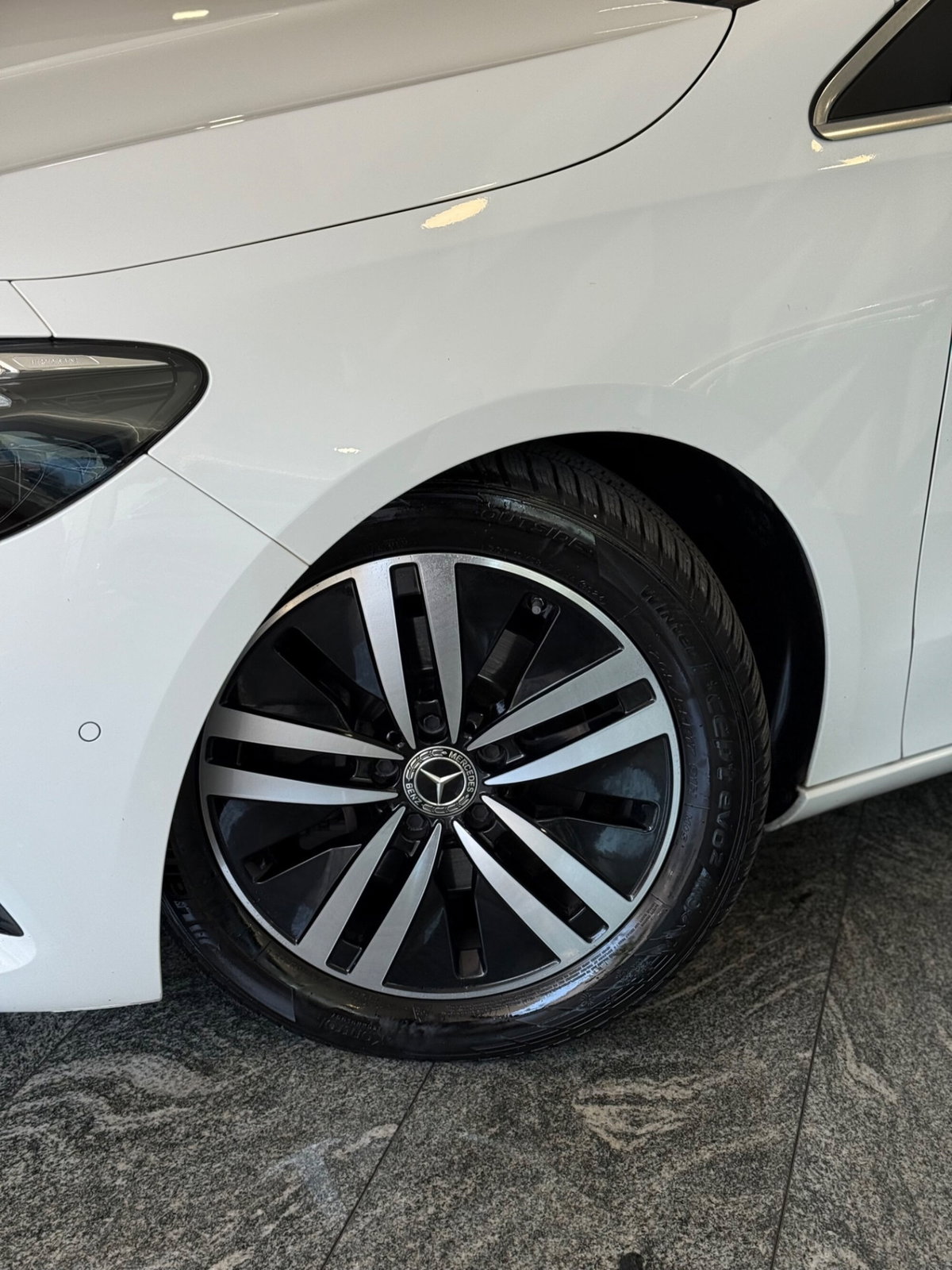 Mercedes-Benz Classe B 180 d Automatic Sport Plus (15)
