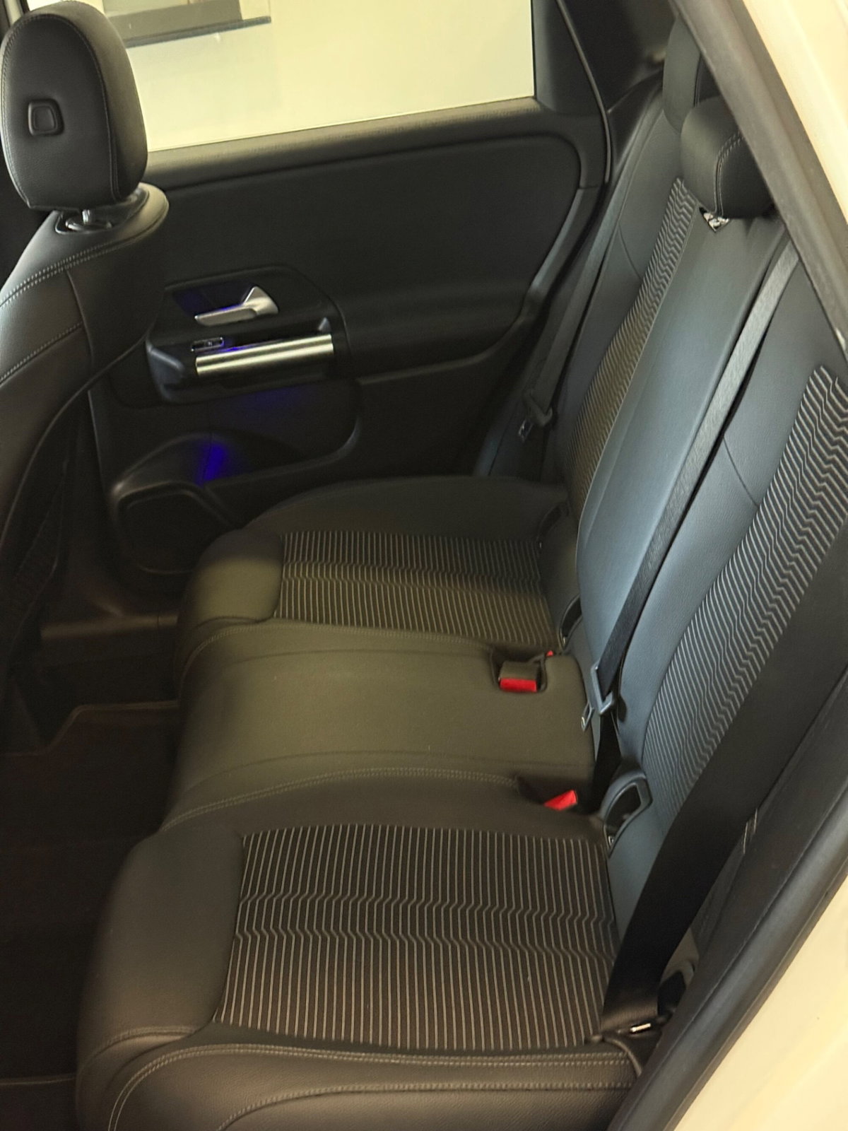 Mercedes-Benz Classe B 180 d Automatic Sport Plus (9)