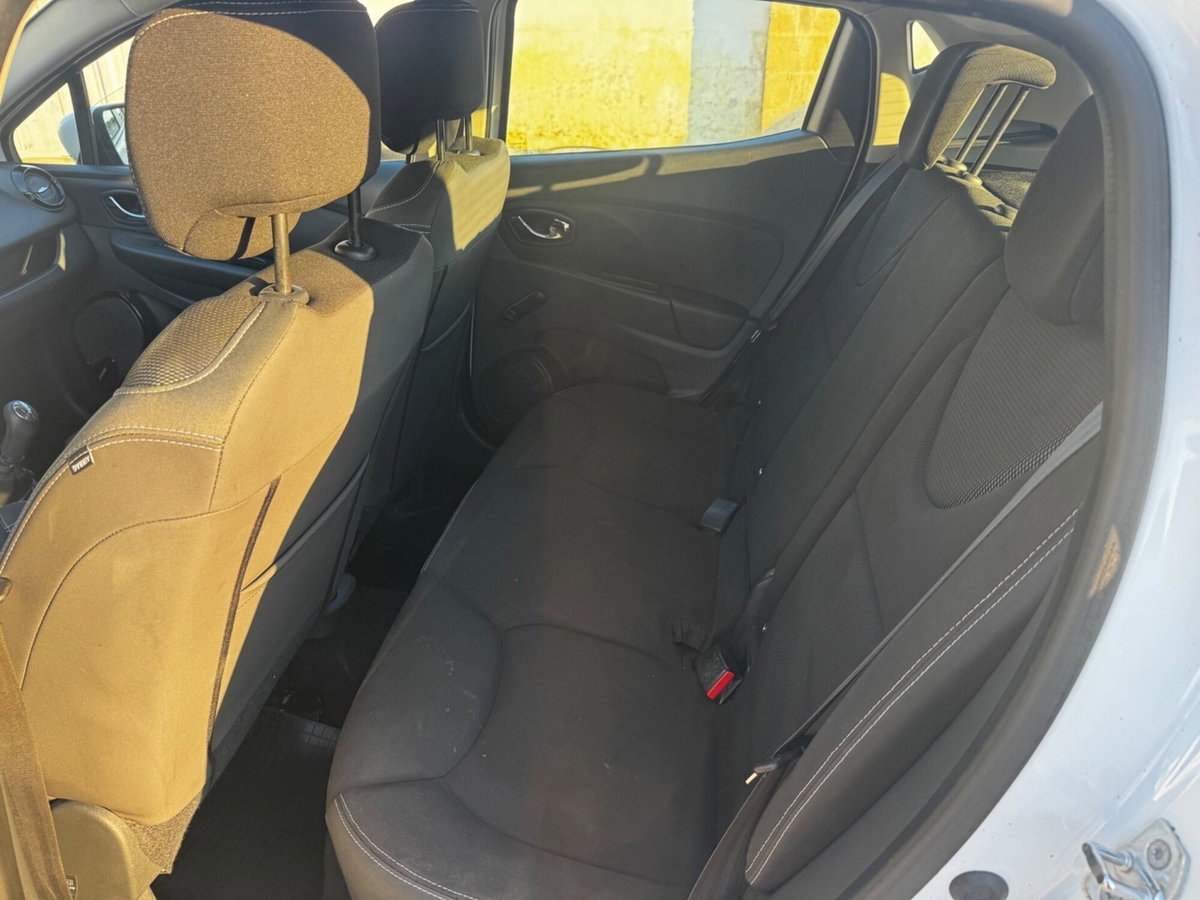 Renault Clio 1.5 dCi 8V 75CV 5 porte Live (9)