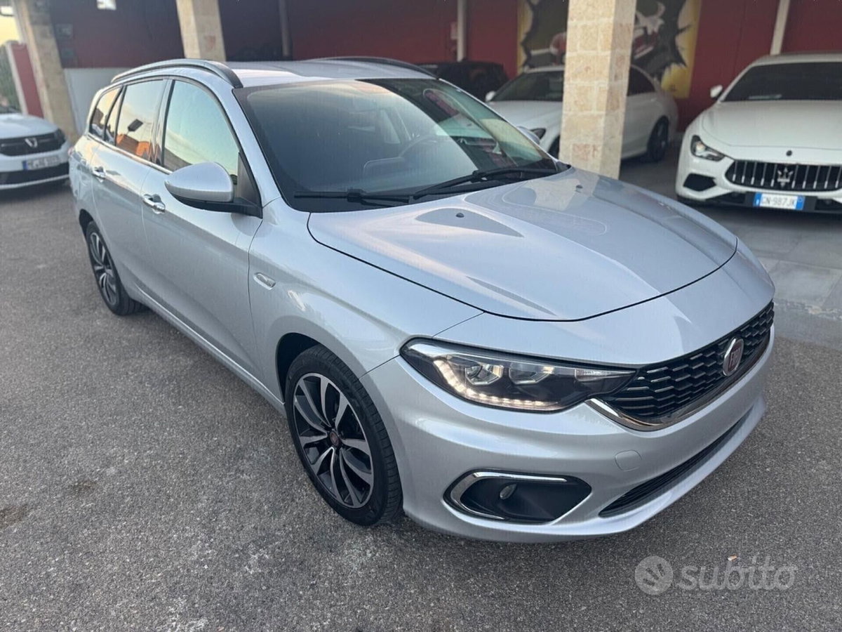 Fiat Tipo Station Wagon Tipo 1.6 Mjt S&S SW Lounge (3)