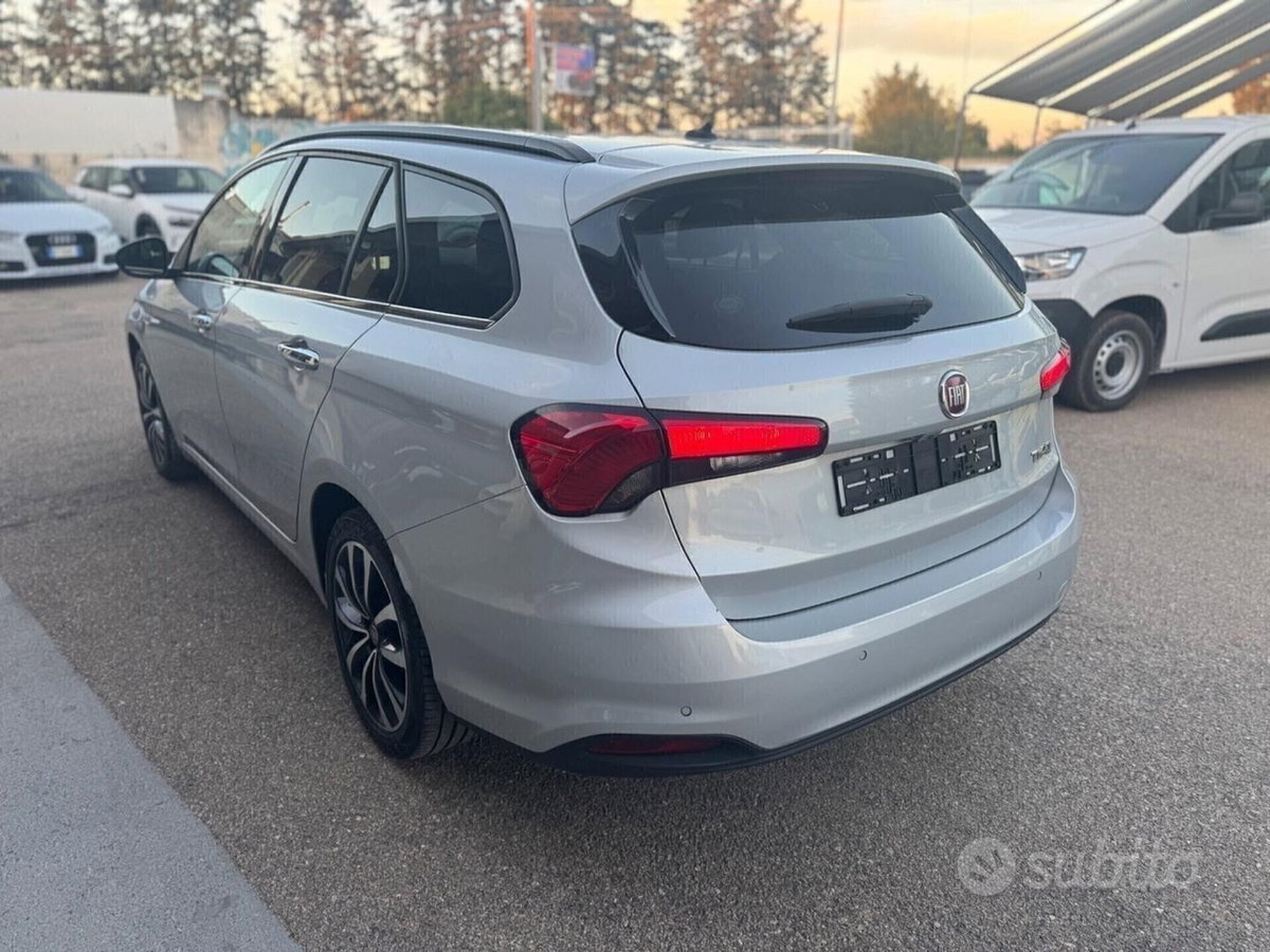 Fiat Tipo Station Wagon Tipo 1.6 Mjt S&S SW Lounge (7)