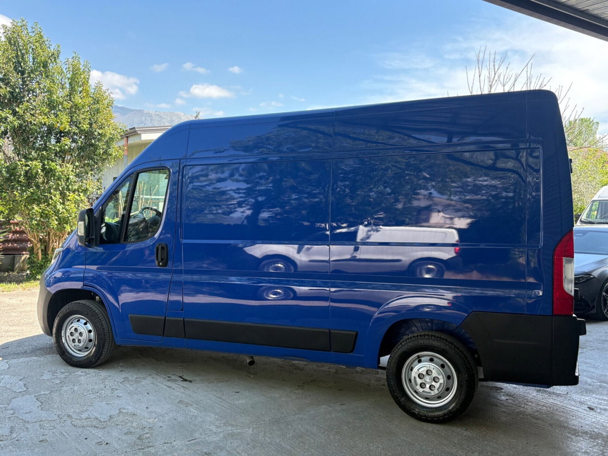 Peugeot Boxer Furgone 330 2.2 BlueHDi 140 S&S PC-TN Furgone Premium (12)