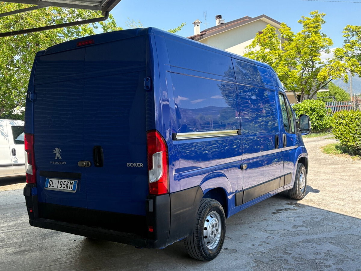 Peugeot Boxer Furgone 330 2.2 BlueHDi 140 S&S PC-TN Furgone Premium (14)