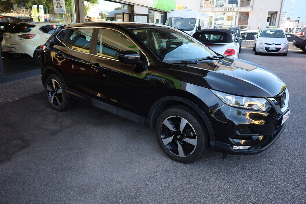 Nissan Qashqai 1.5 dCi Acenta (6)