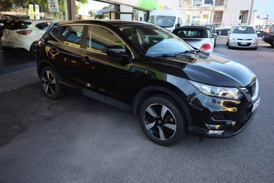 Nissan Qashqai 1.5 dCi Acenta (6)