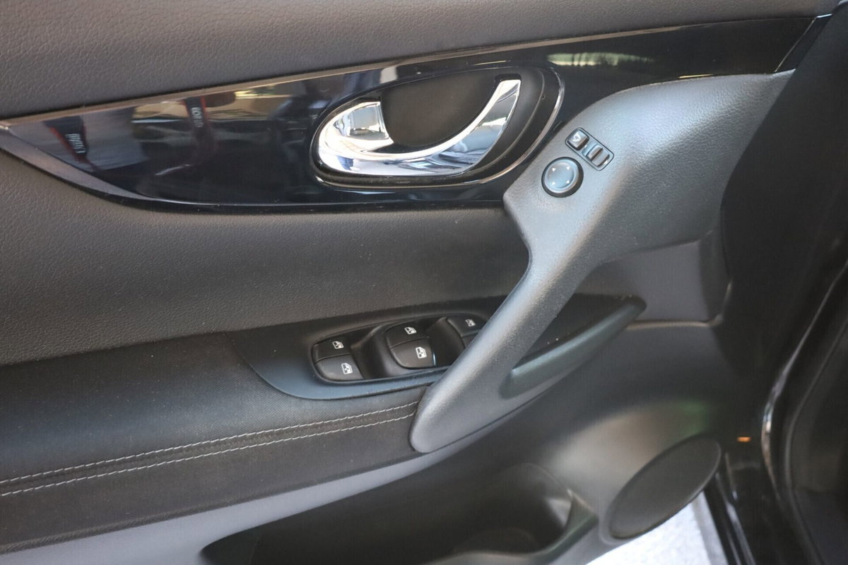 Nissan Qashqai 1.5 dCi Acenta (7)