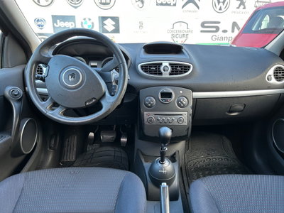 Renault Clio 1.5 dCi 85CV 5 porte Dynamique (6)