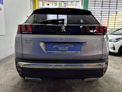 Peugeot 3008 PureTech Turbo 130 S&S Allure Pack (5)