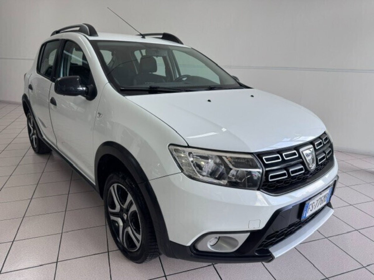 Dacia Sandero Stepway 0.9 TCe 12V TurboGPL 90CV Start&Stop (3)