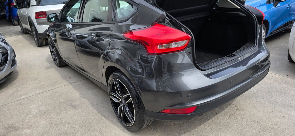 Ford Focus 1.5 TDCi 95 CV Start&Stop Plus (15)