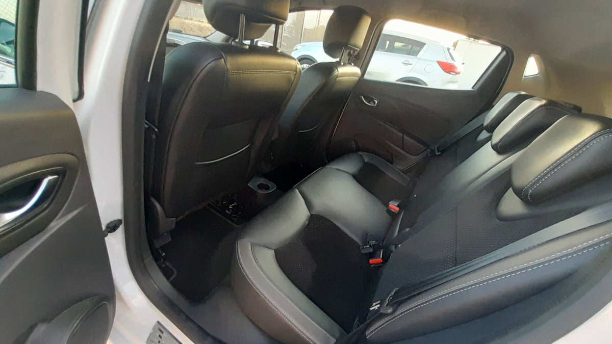 Renault Clio dCi 8V 75CV Start&Stop 5 porte Energy Zen (15)