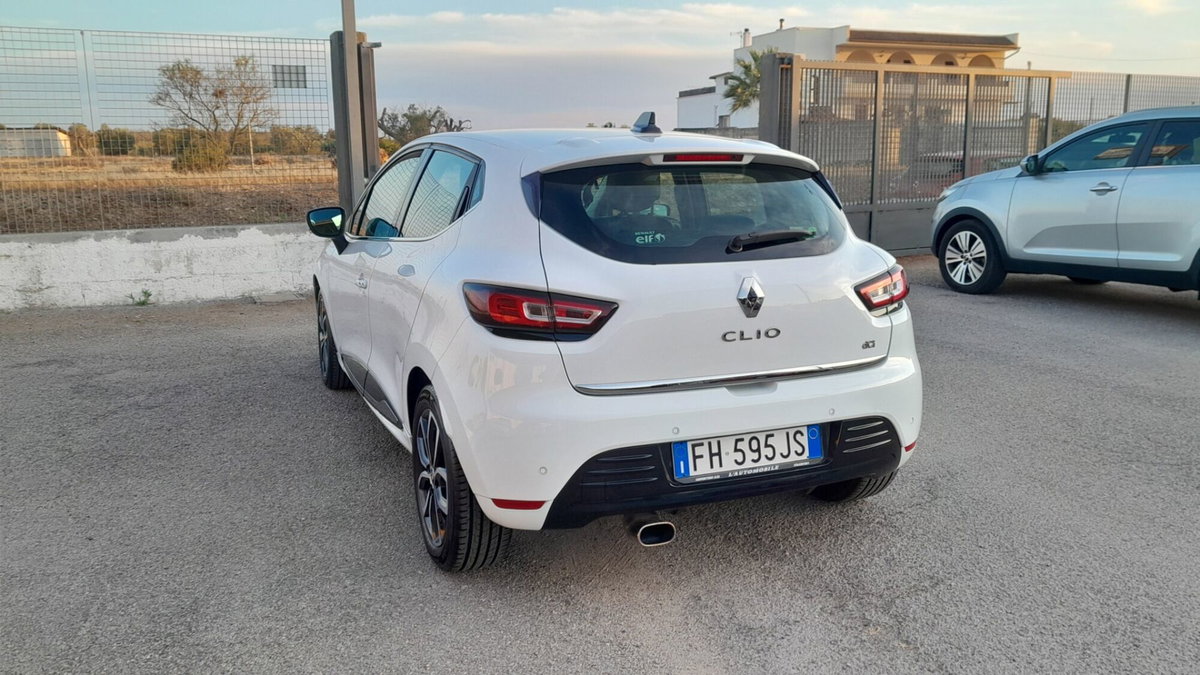 Renault Clio dCi 8V 75CV Start&Stop 5 porte Energy Zen (17)