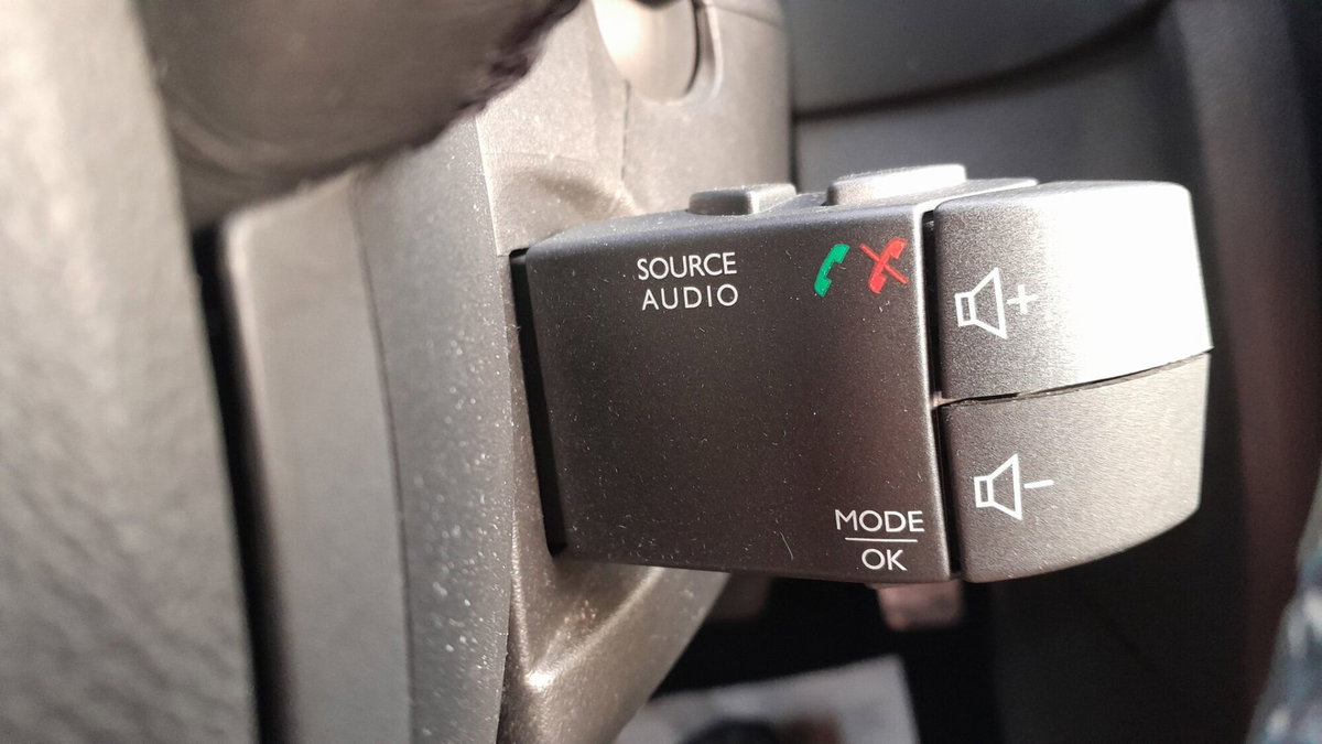 Renault Clio dCi 8V 75CV Start&Stop 5 porte Energy Zen (9)