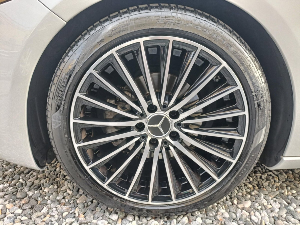 Mercedes-Benz Classe A 180 d Automatic Executive (14)