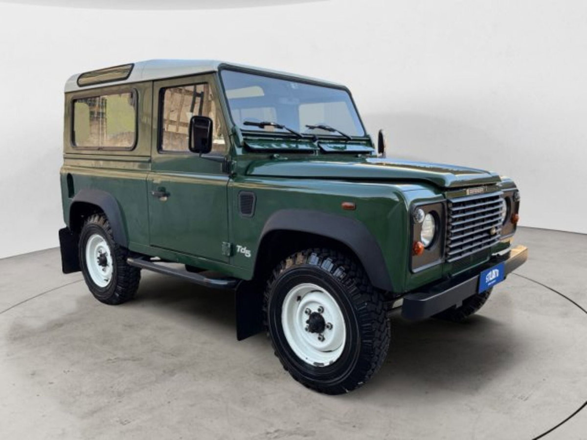 Land Rover Defender 90 2.5 Td5 Station Wagon SE (6)