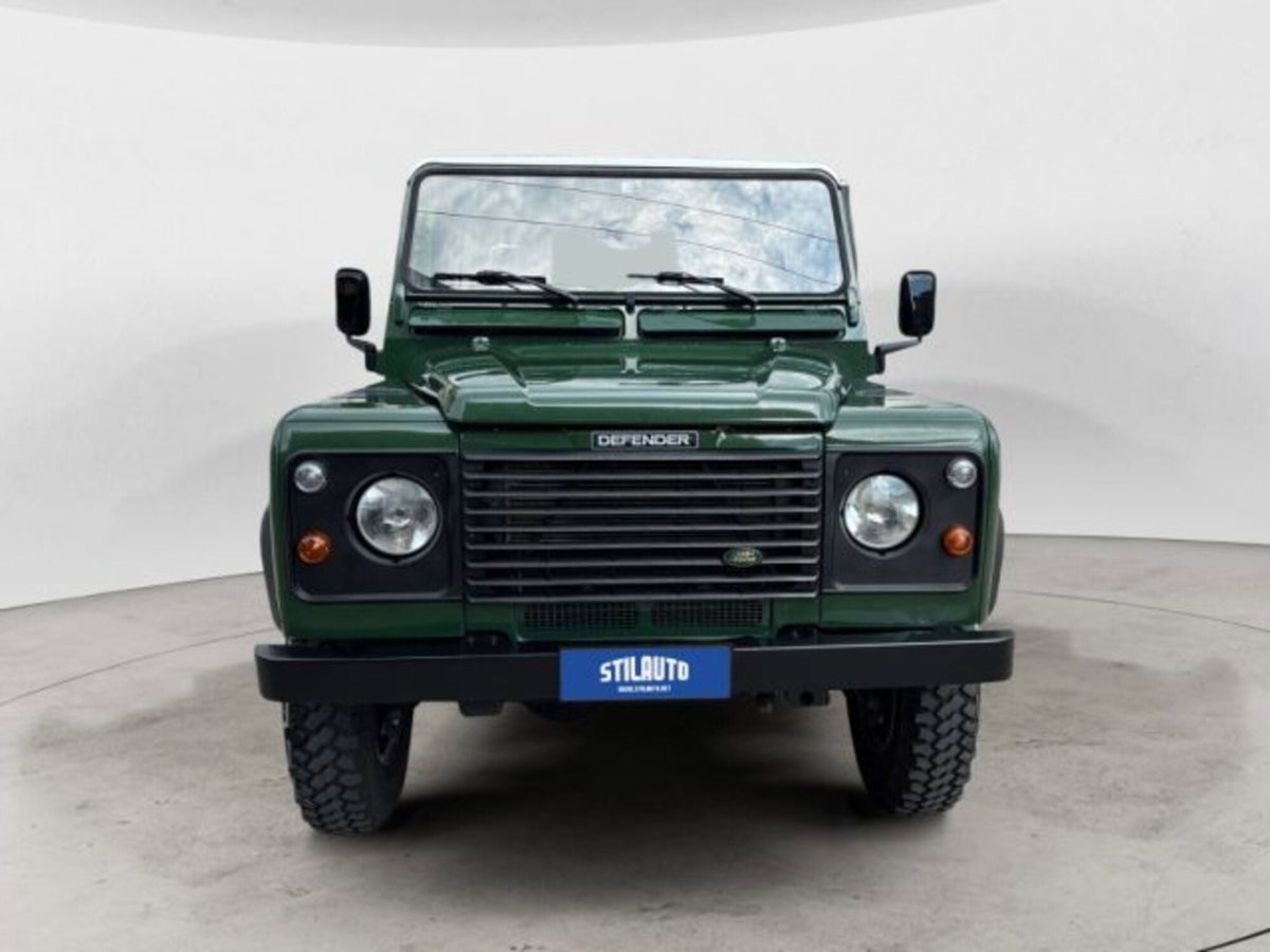 Land Rover Defender 90 2.5 Td5 Station Wagon SE (7)