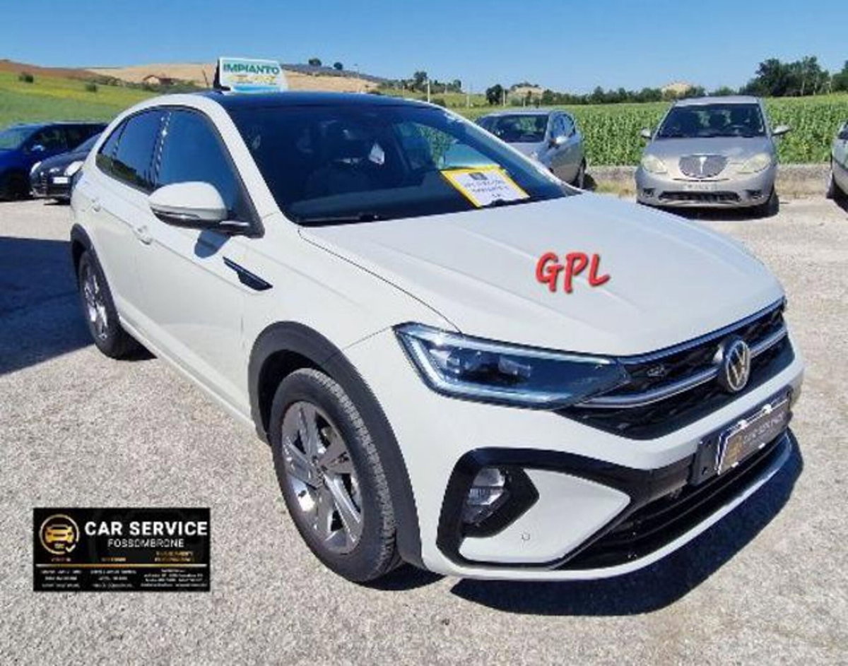 Volkswagen Taigo 1.0 TSI 110 CV DSG R-Line