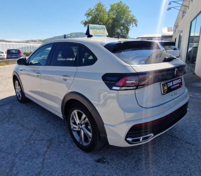 Volkswagen Taigo 1.0 TSI 110 CV DSG R-Line (3)