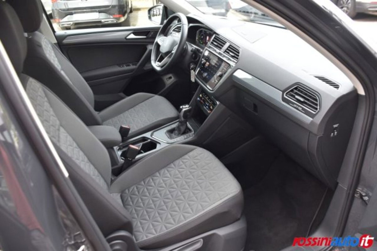 Volkswagen Tiguan 1.4 TSI 150 CV DSG Executive ACT BlueMotion Tech. (14)