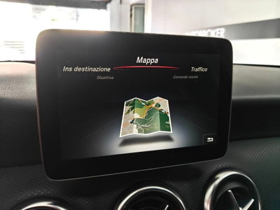 Mercedes-Benz Classe A 180 d Premium (11)