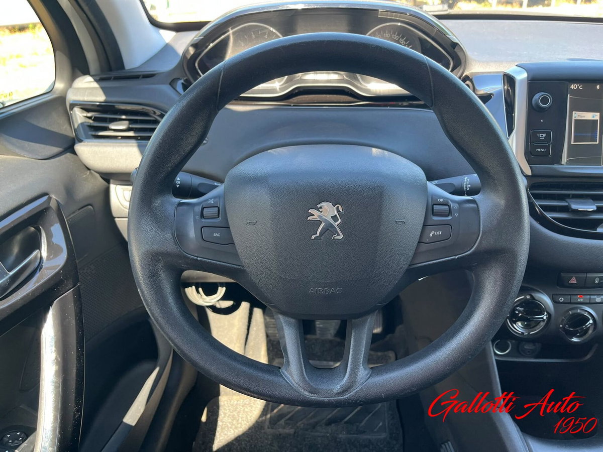 Peugeot 208 VTi 68 CV 5 porte Active (11)