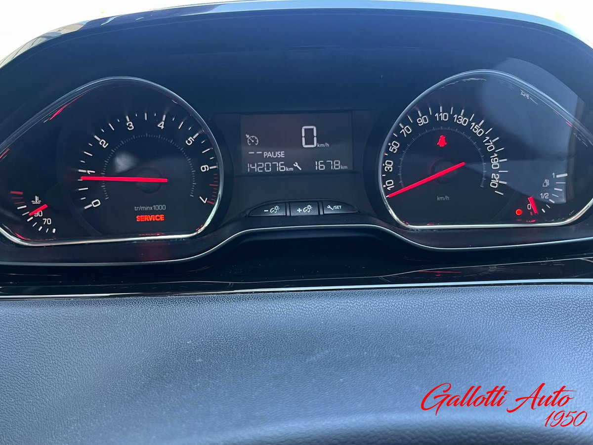 Peugeot 208 VTi 68 CV 5 porte Active (12)