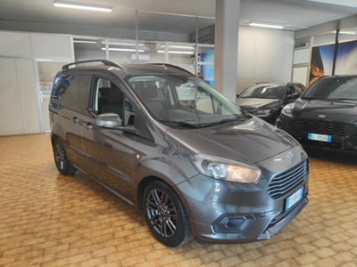 Ford Tourneo Courier 1.5 TDCI 100 CV Sport (4)