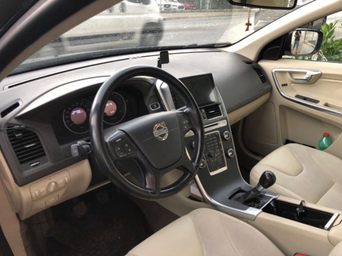 Volvo XC60 D3 AWD Kinetic (5)