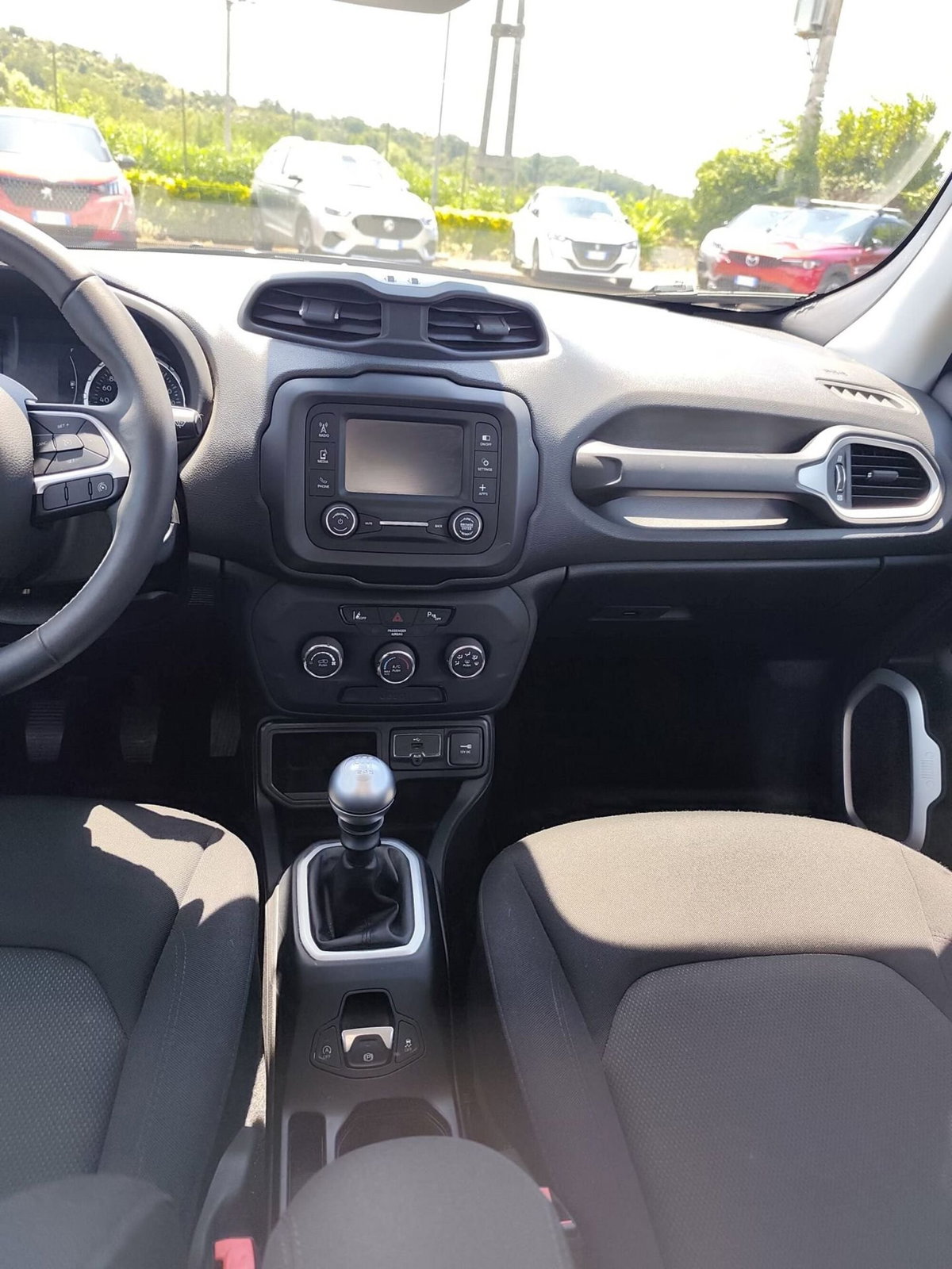 Jeep Renegade 1.0 T3 Longitude (9)