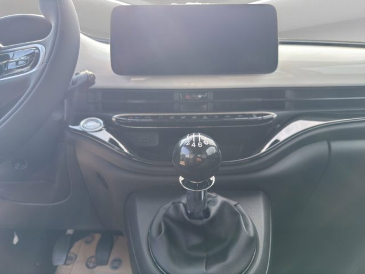 Fiat 500 1.0 hybrid Icon (15)
