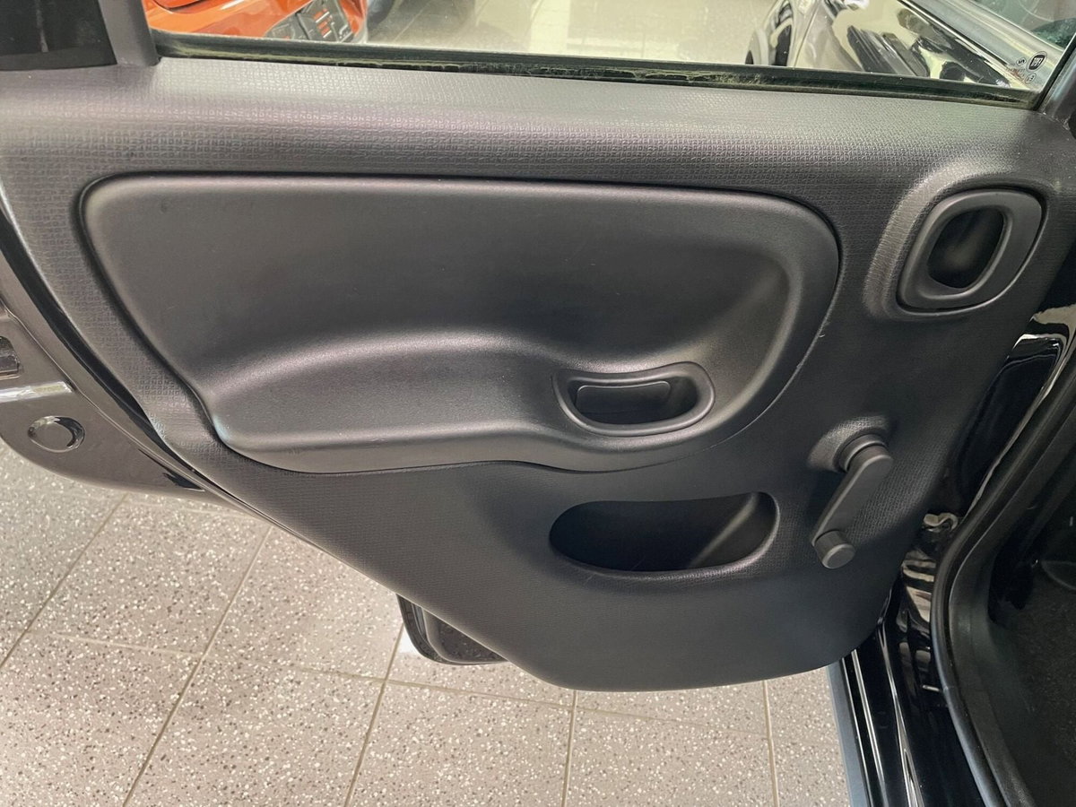 Fiat Panda Cross Cross 1.0 FireFly S&S Hybrid (10)
