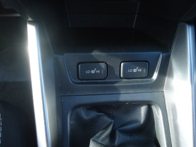 Suzuki Vitara 1.0 Boosterjet Cool (14)