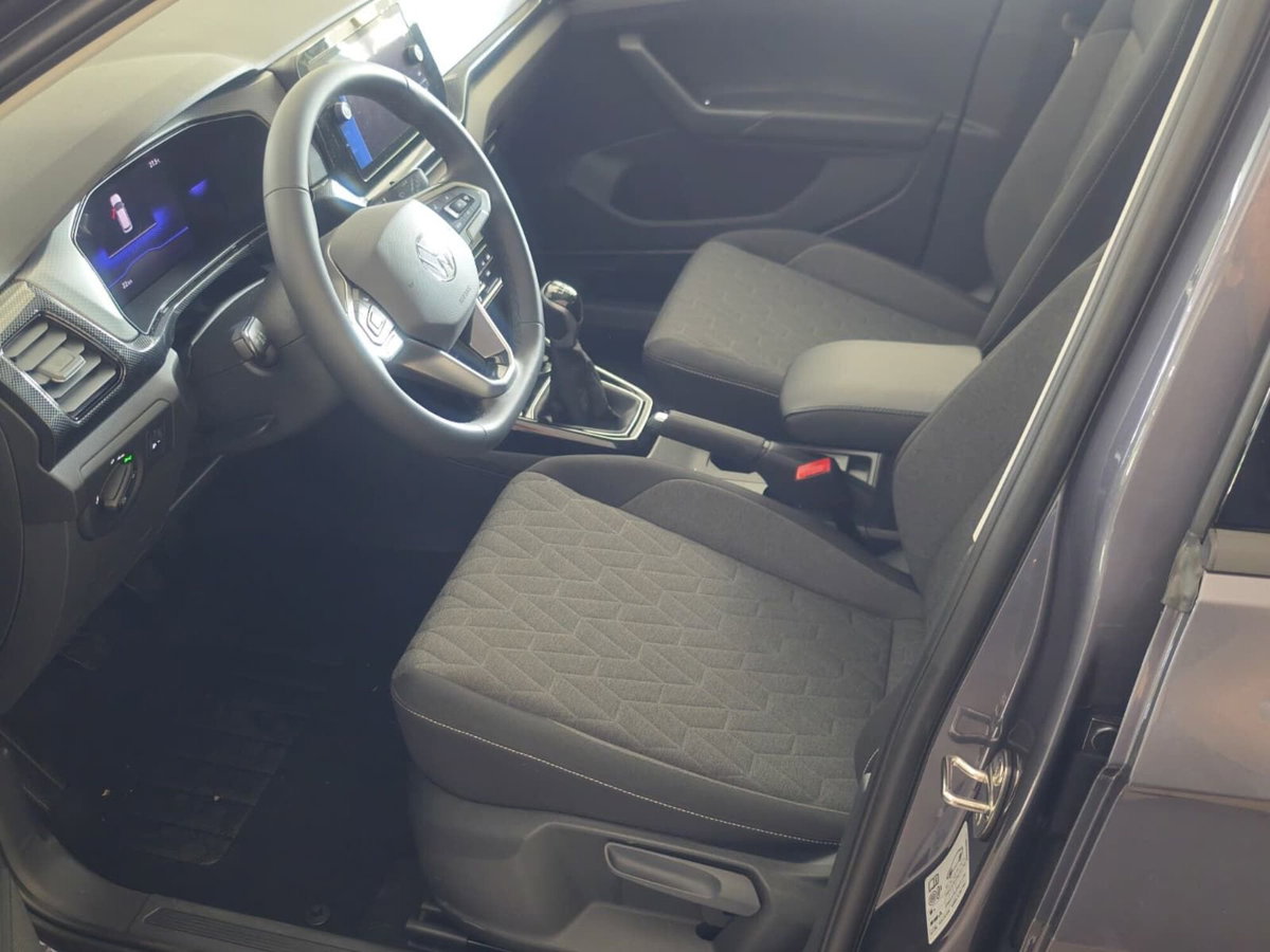 Volkswagen T-Cross 1.0 tsi Edition 95cv (8)