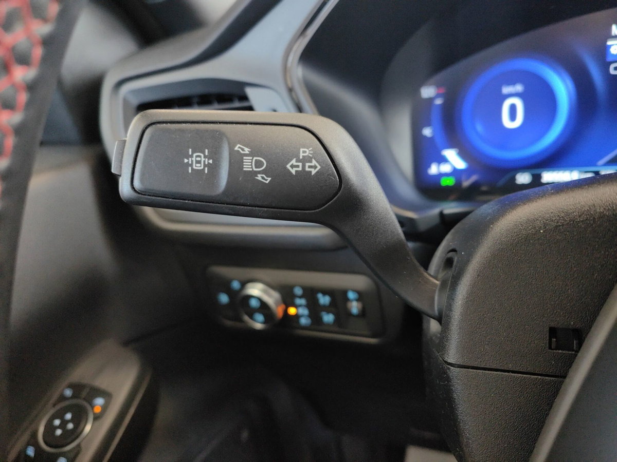 Ford Kuga 2.5 Plug In Hybrid 225 CV CVT 2WD ST-Line (19)