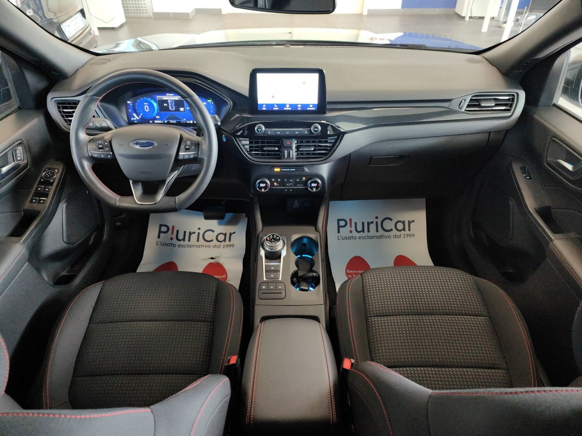 Ford Kuga 2.5 Plug In Hybrid 225 CV CVT 2WD ST-Line (3)