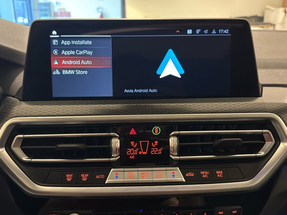 BMW X4 xDrive30d 48V 249CV Msport (12)