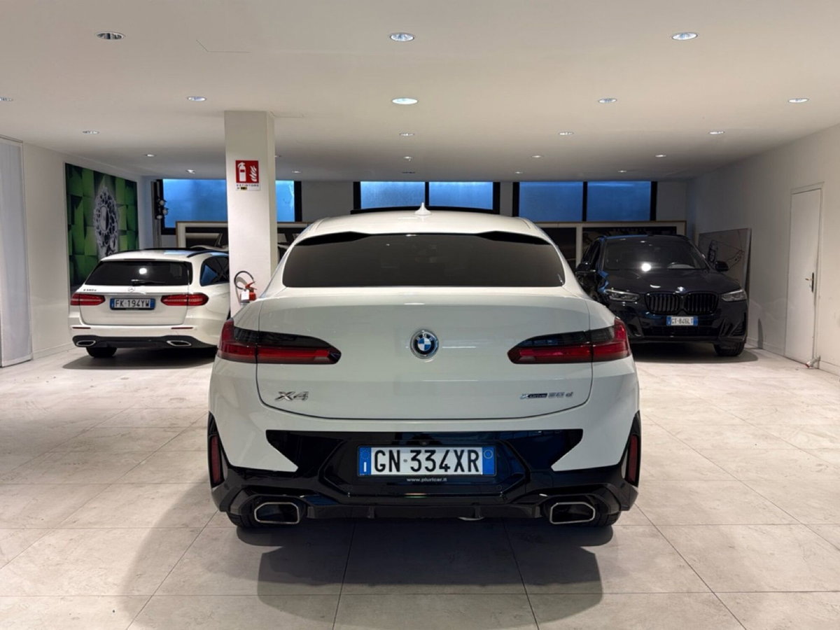 BMW X4 xDrive30d 48V 249CV Msport (16)
