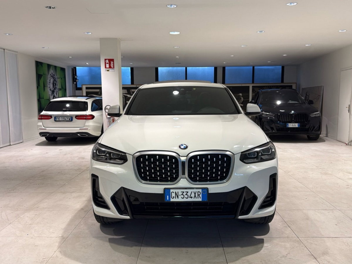 BMW X4 xDrive30d 48V 249CV Msport (17)