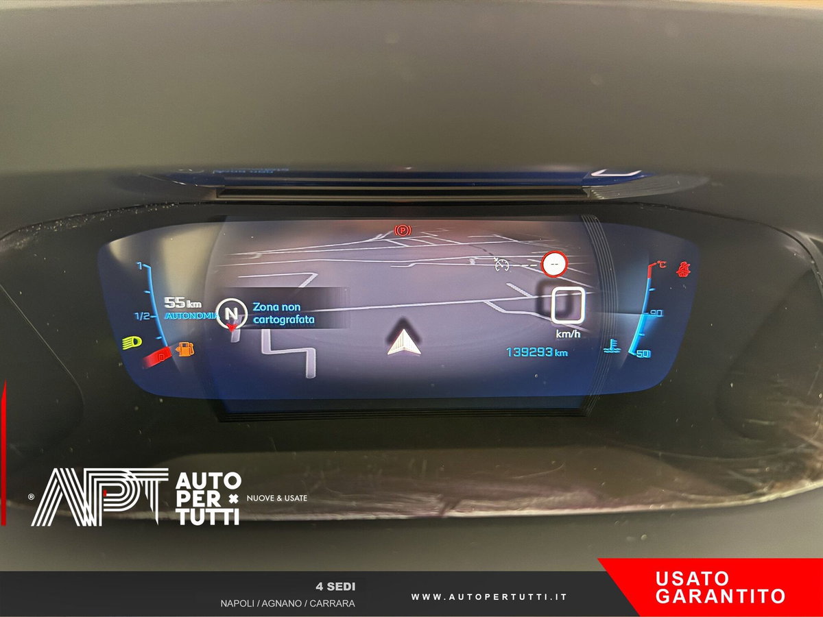 Peugeot 2008 BlueHDi 100 S&S Allure (12)