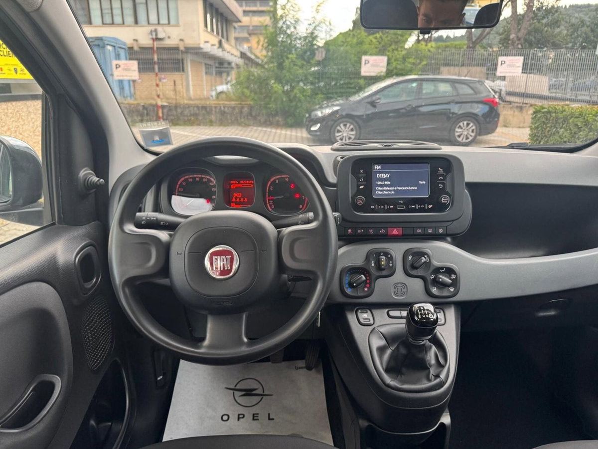 Fiat Panda 1.0 FireFly S&S Hybrid City Cross (10)