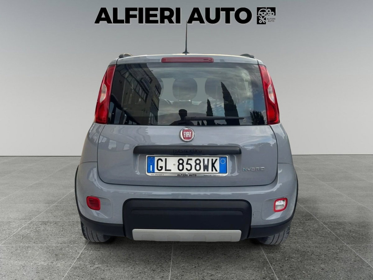 Fiat Panda 1.0 FireFly S&S Hybrid City Cross (5)