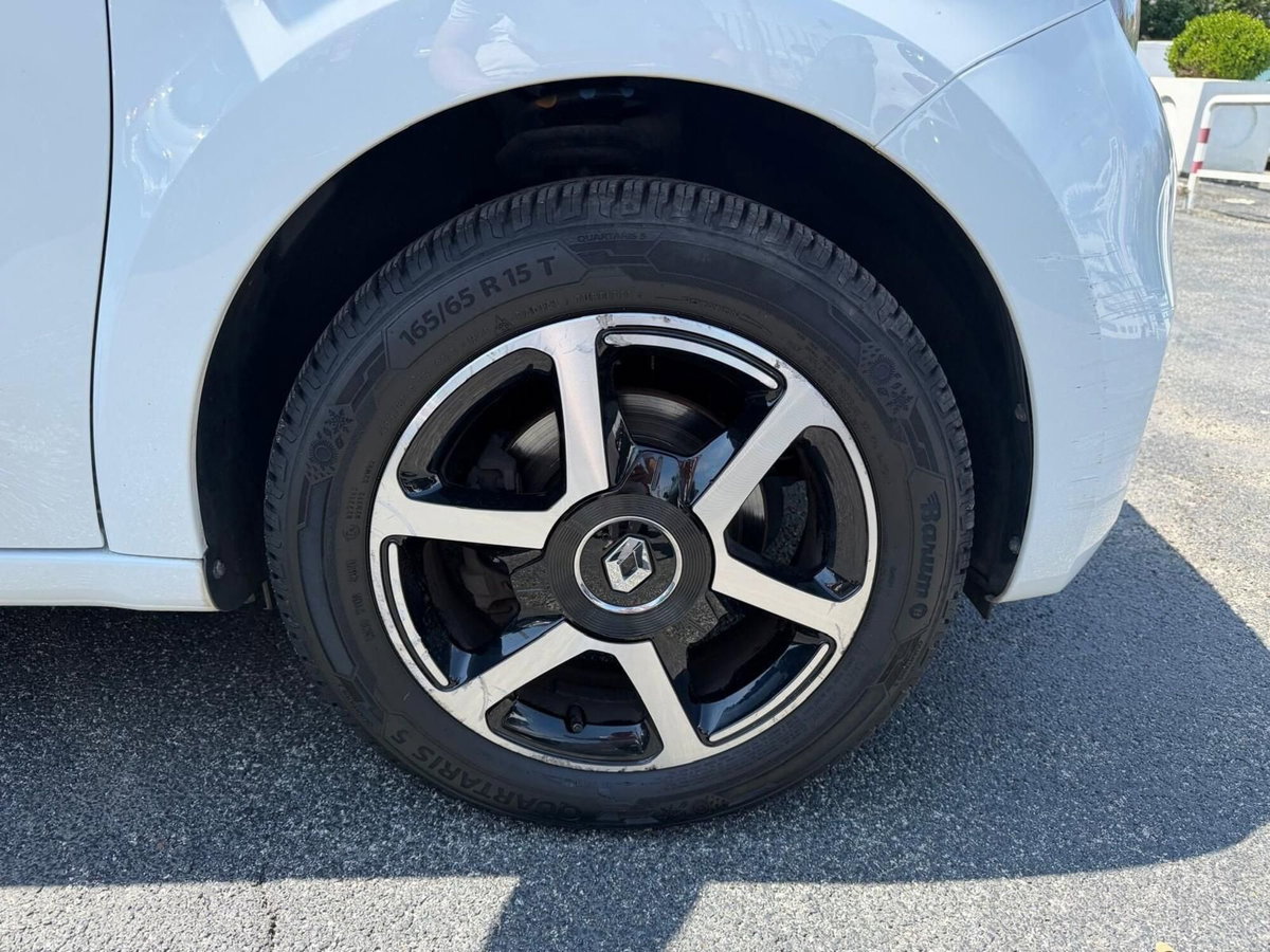 Renault Twingo SCe Duel (8)
