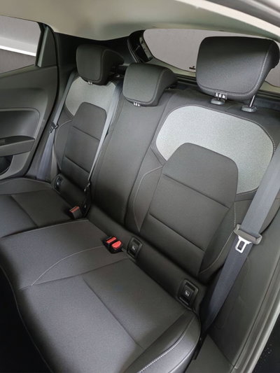 Renault Clio 1.0 eco-g Evolution 100cv (10)