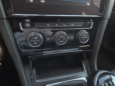 Volkswagen Golf 1.4 TGI 5p. Executive BlueMotion (14)