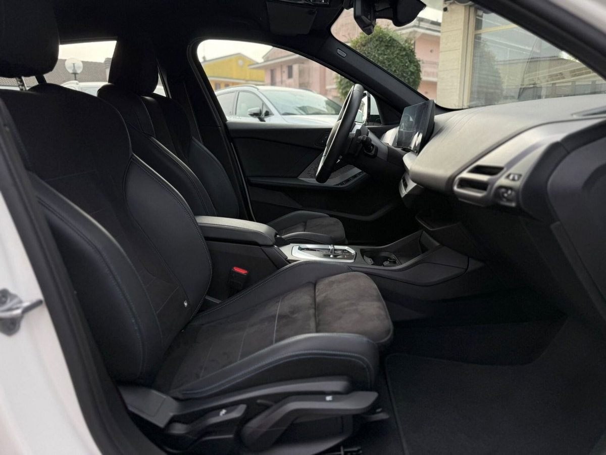 BMW Serie 1 118d Msport auto (18)